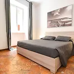 Bellagio Apartment