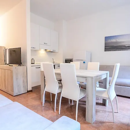 Bellagio Apartment *