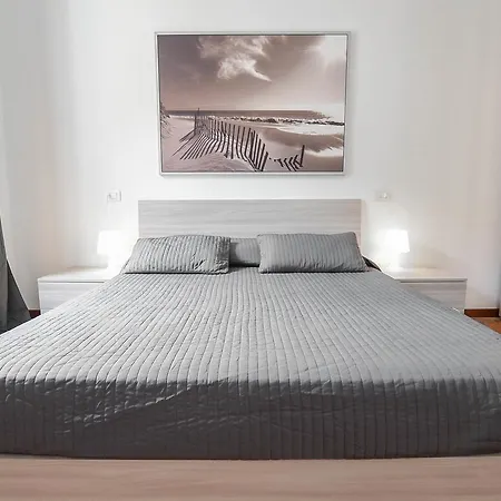 Bellagio Apartment شقة *